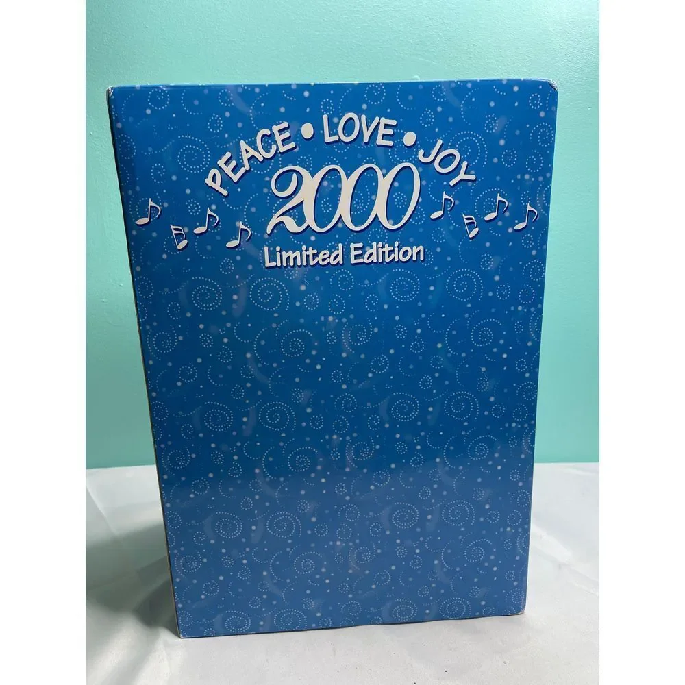Cozy Peace‎ World 2000 Limited Edition Plush Toy